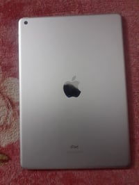 آيباد ٩ • ٦٤ • نضافه ١٠٠