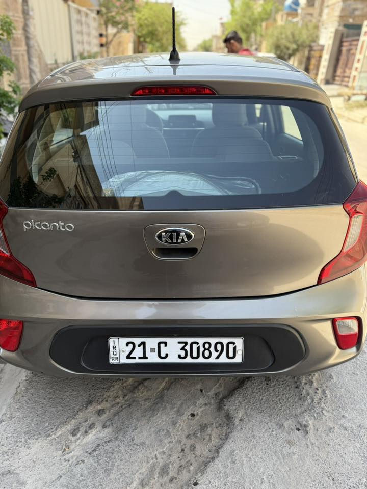 السلام عليكم كيا بيكانتو للبيع 2018 نظيفه جدا
سياره بيكانتو لون رمادي فيلي  سياره جديده 

ومكفوله من الحادث والصبغ كير مكينه تبريد ثلج خير من الله محرك 1400 كاميره خلفيه بلوتوث حاكيه  سياره رقم سليمانيه ماشيه 51 سياره مكفوله كفاله عامه للاستفسار واتساب 📞

***********

مكاني بغداد وبلخدمه

