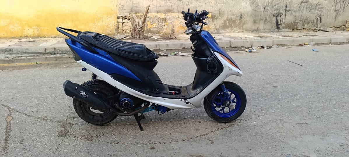 السلام عليكم ماكس عدله مزوده مكينه ٥٥ جديده دراجه شلعه معدل ما مقصره يرادلهه واقيه وذيل ورا وشوته دراجه شغاله وناعه نكره وراق سعرهه ٦٥٠ بيهه مجال


**إذا كنت صاحب هذا الإعلان وتريد حذفه لأي سبب، رجاءا أرسل رسالة إلى الدعم الفني**