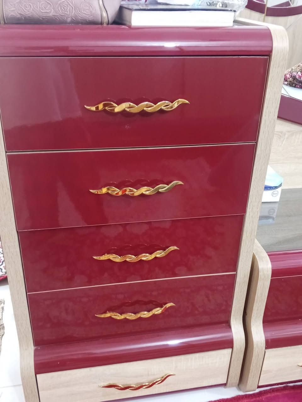 السلام عليكم غرفة نوم تركيه للبيع استفسار ع خاص نضيفه حيل


**إذا كنت صاحب هذا الإعلان وتريد حذفه لأي سبب، رجاءا أرسل رسالة إلى الدعم الفني**