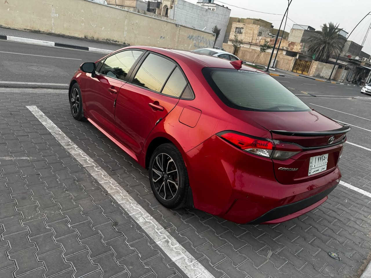 سيارة كورلا مديل ٢٠٢١ ماشية ١١٠ الف ميل  معوقين بهاي السنة شهر ال١٢ تصير حره  يعني شغلتها سهله  وبسيطة رقم عماره مميز وحلوو ضربتها بابين ومدكر صفحة العبري  مبدلات بامريكا وصفحت السايق  هم لمدكر  مبدل 
وعندك الصندوك بطرف كلش انا دعمته وعندي صورته صغير كلشش اصبعين اما باقي السياره كفاله  كلش   سياره نظيفة وحلوه يشهد الله والسعر  ١١٠  وبيها مجال بسيط 
 
للتواصل ***********
