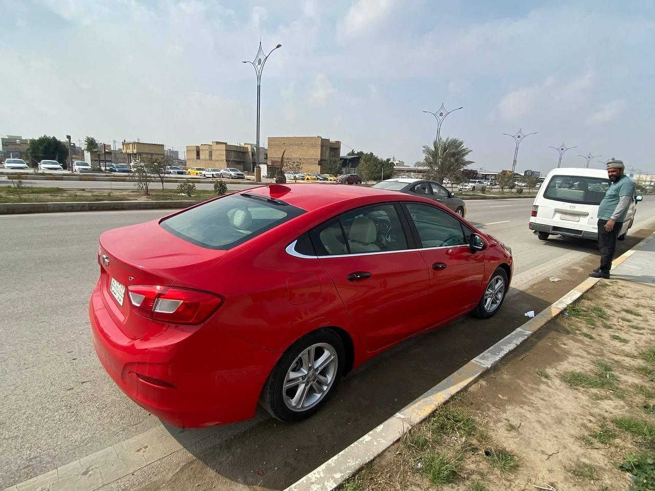 كروز موديل 18
محرك 1400  تيربو 
ماشيه 189كم 
حادثها كما موضح بالصور  تعمير خشم البنيد  وصبغ
فول عدا الفتحه  بيها ملاحظات  شوف العين 
مواصفات LT
هزة جديدة
 رقم انكليزي  ذي قار   
غرامات صفر  
المكان ذي قار الناصرية مركز 
***********
السعر ٧٥ وبيها مجال
