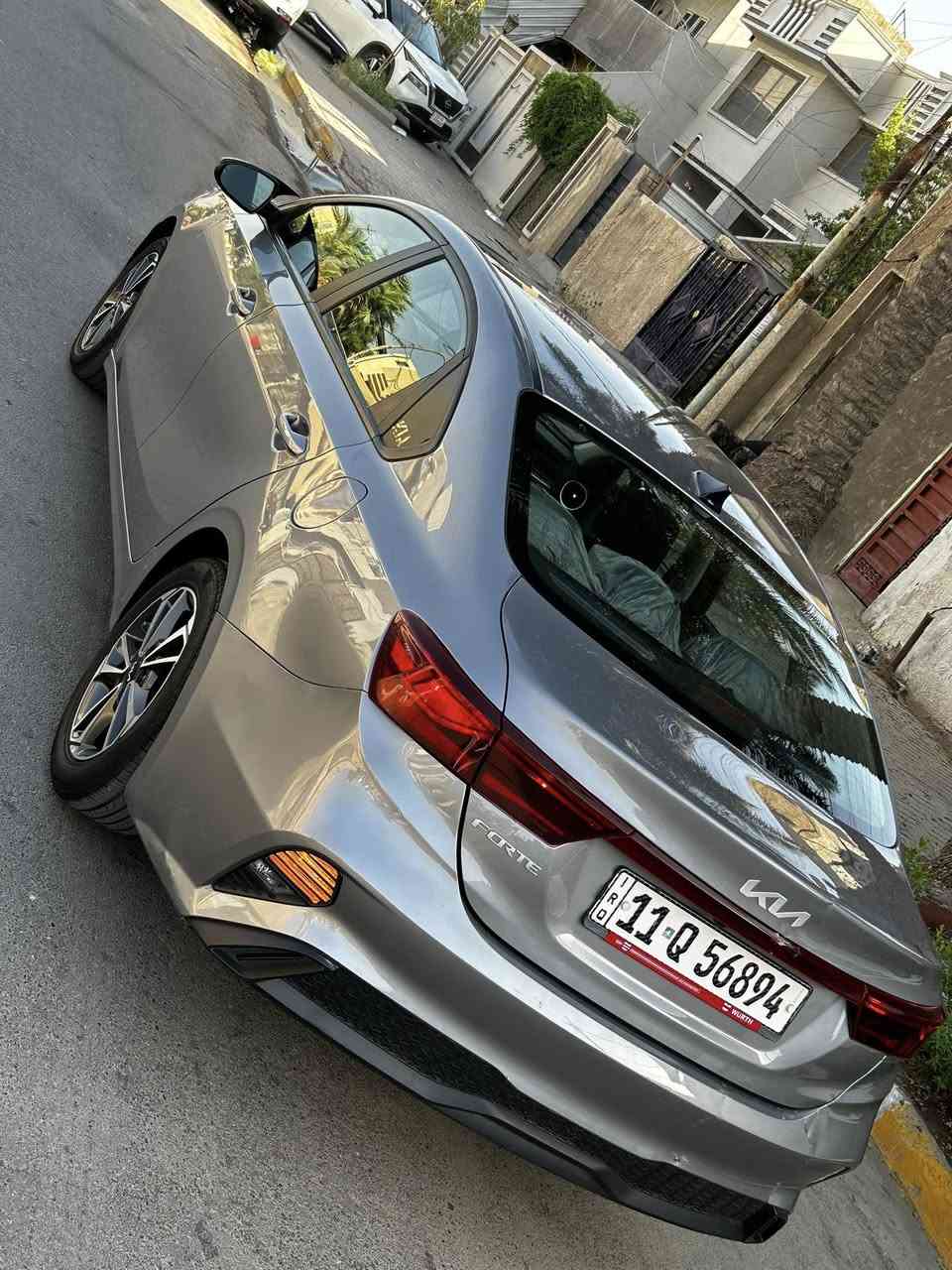 فورتي 2023 وارد امريكي 

حادثه بنيد صبغ فقط 
 كير ومحرك مكفولات

رقم بغداد الجديد باسمي 

ماشيه 48 الف

سياره جديده بمعنى الكلمه 
ما بيه اي نقص تبريد ثلج
حجر صالنصه بلادي 
ولا كلوب مشتغل بل دشبول 
ترايه زيرو 

مكاني بغداد الدوره

السعر 135 وبي مجال 

رقمي ***********
