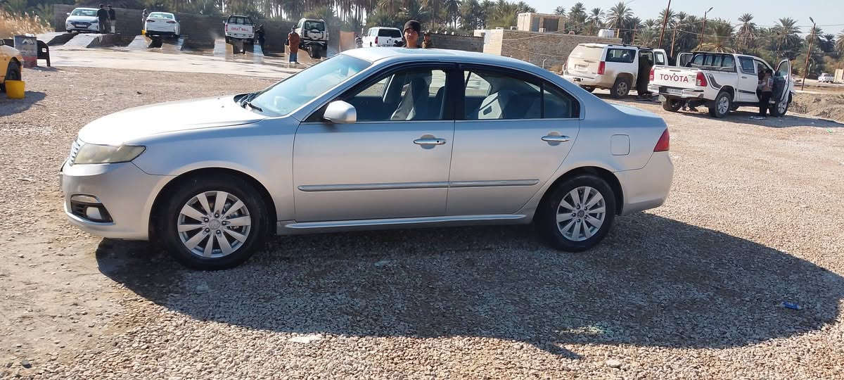 السلام عليكم للبيع كيه اوبتيمه لوتز موديل 2009 جاهزه من كلشي محرك كير حداديه تبريد تدفئ خير من الله بيها ظربه اب الجاملغ الخلفي ومصبوغه عام (السعر 78وبيه مجال للشراي)مكاني ديوانيه ***********
