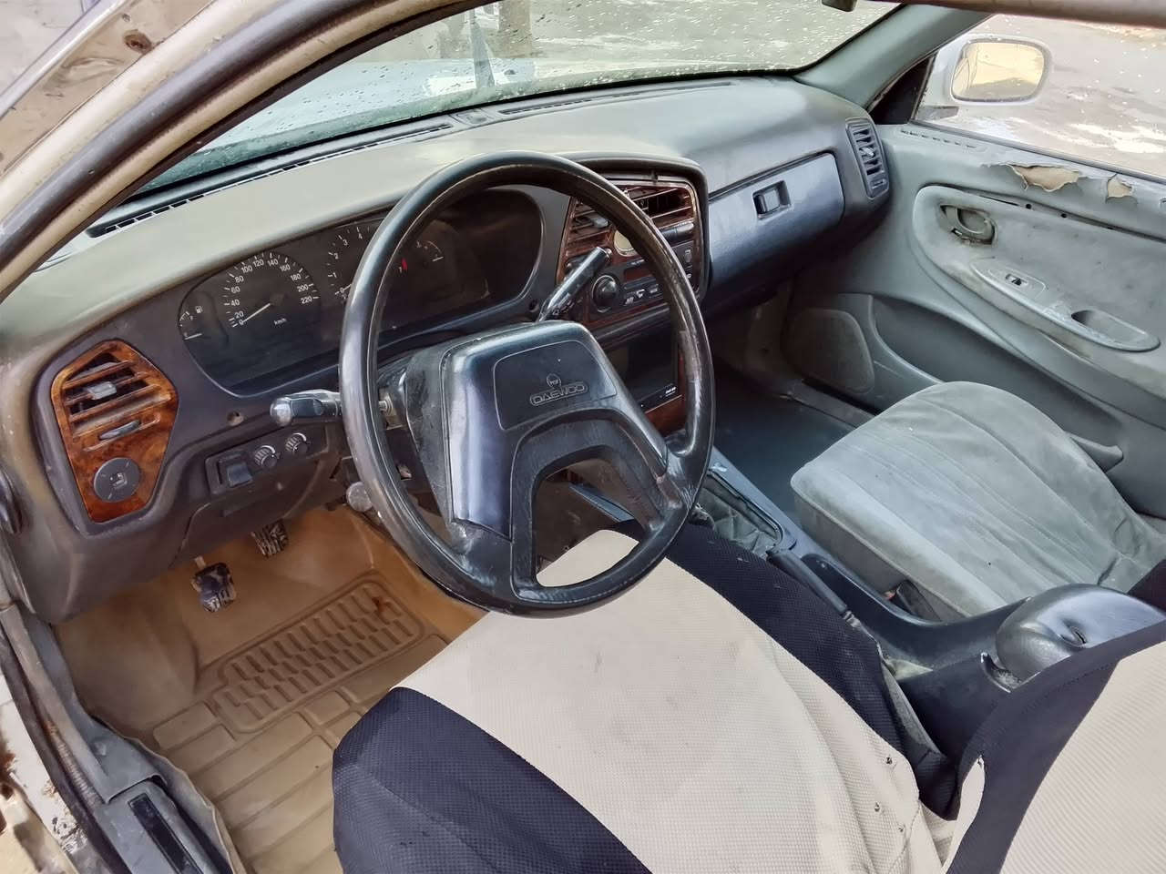 برنس 96 بغداد رقم دولي هزه جديده كير عادي محرك مفتوح كفاله داخل نظيف تايرات جدد سياره جاهزة السعر 28 وبيهه مجال قليل مكان ابي غريب النصر والسلام باقي التفاصيل التصال على الرقم ***********او***********
