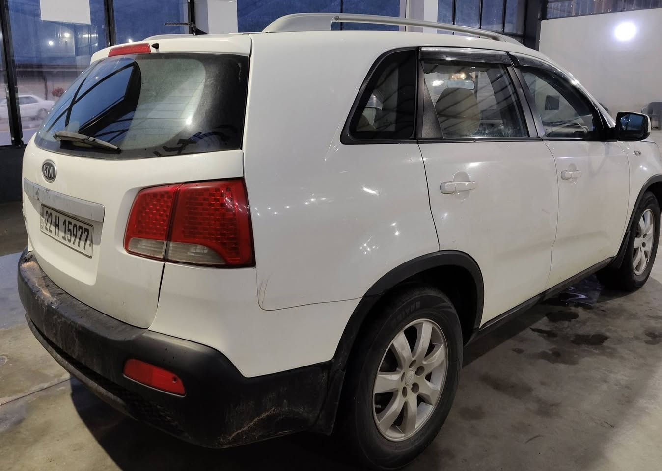 سورنتو2011 ، ۷راكب وارد خليجي  ،محرك ٤سلندر دوش ، بس بونيد صبغ  رش، باقي مكفولة من صبغ و تعديل وشخط ،رقم و سنوية كلها جديد تحويل وكالة شرط ،
 سعر 137ورقە. عنوان اربيل خليفان ، ر.م***********
