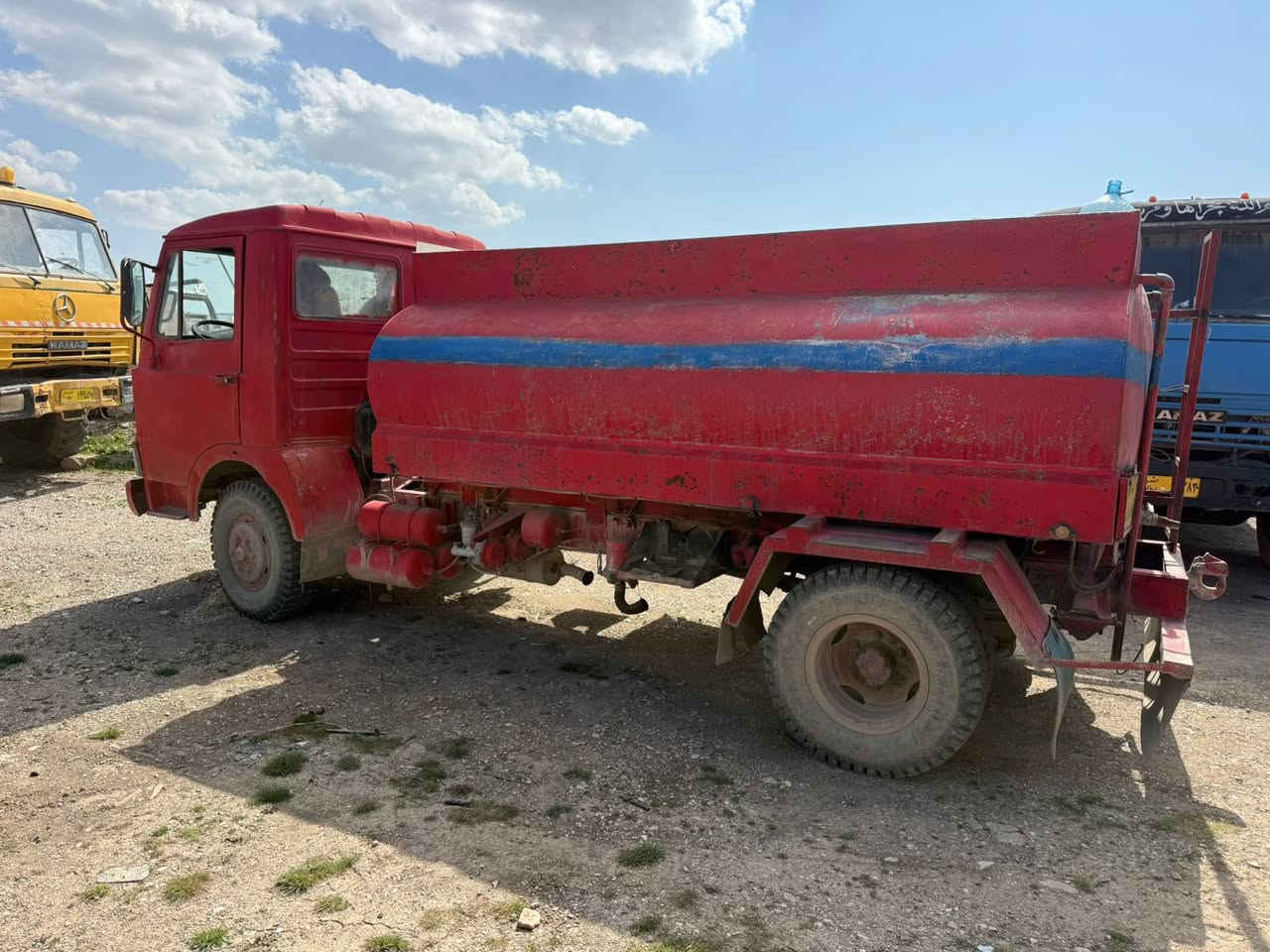 فرۆشتنی خێرا
ئەم تەنکیە بۆ فرۆشتن بە سعری موناسب
لە سلێمانی 
٠۷۷۱۹٤۷۱۱۷٤
٠۷٥٠۳٠٠۳۸٥۱


**إذا كنت صاحب هذا الإعلان وتريد حذفه لأي سبب، رجاءا أرسل رسالة إلى الدعم الفني**