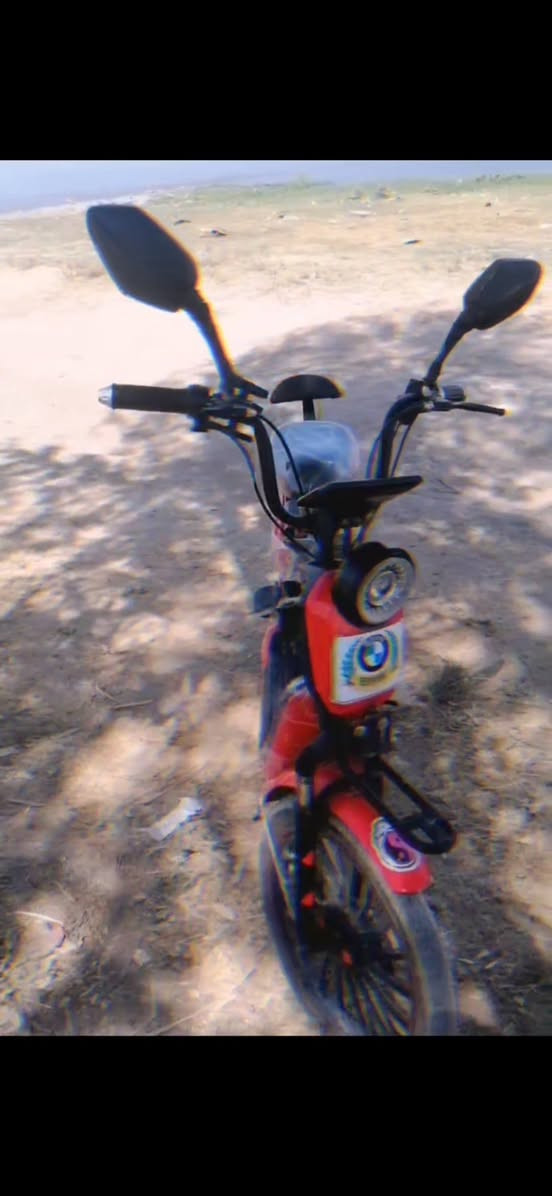 ماطور شحن للبيع يعوزو باتريات وشاحنه بي بصمه لايتات شغالات اشاره شغاله قيم السعر


**إذا كنت صاحب هذا الإعلان وتريد حذفه لأي سبب، رجاءا أرسل رسالة إلى الدعم الفني**