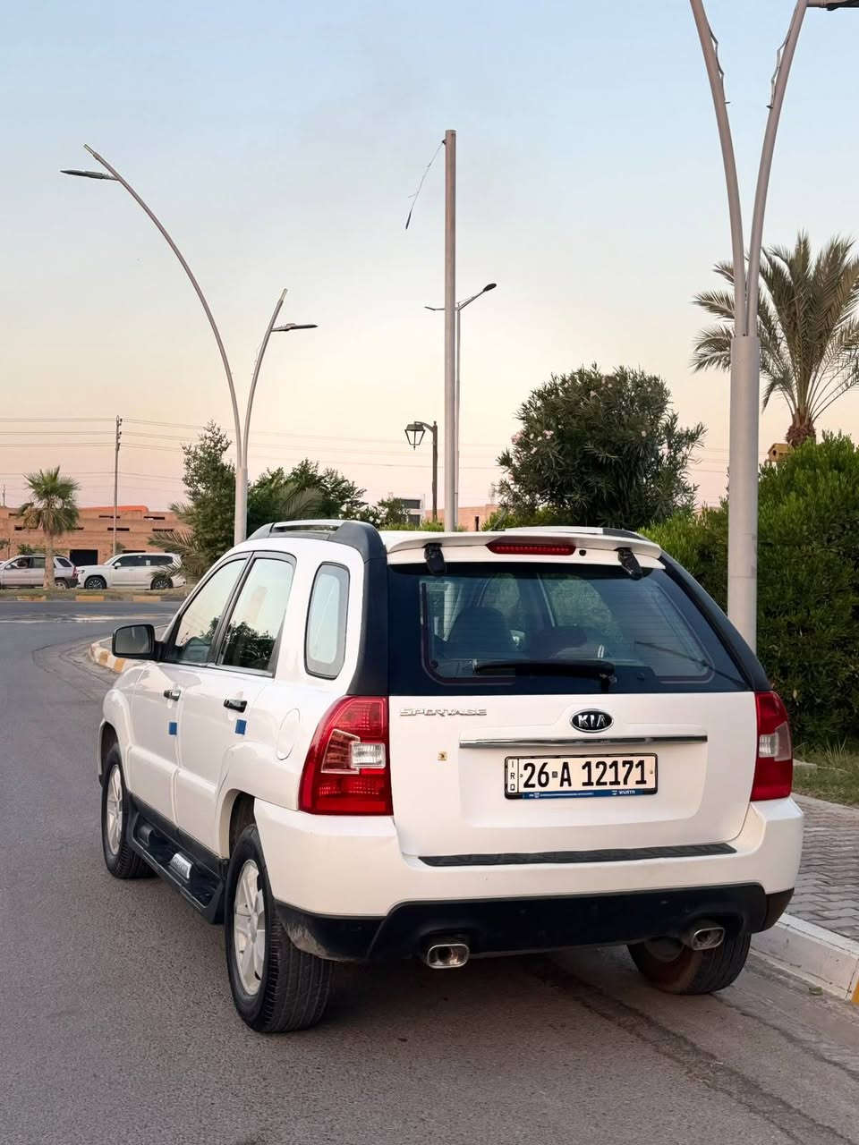 السلام عليكم 
كيا سبورتج موديل ٩خليجي دشبول لونين
رقم صلاح الدين مشروع وطني دولي 

شرط محرك كير تبريد صدر 
السياره ماتحتاج اي مصرف 
مكفوله من الصبغ والحادث والبارد 
السياره احلا من الصور 
شرط التحويل والغرامات 
السعر ١١٧
وبيها مجال بسيط فقط بيع بدون مراوس 
مكان السياره تكريت 
رقم الهاتف ***********
ملاحضه السونار مرفق مع الصور
