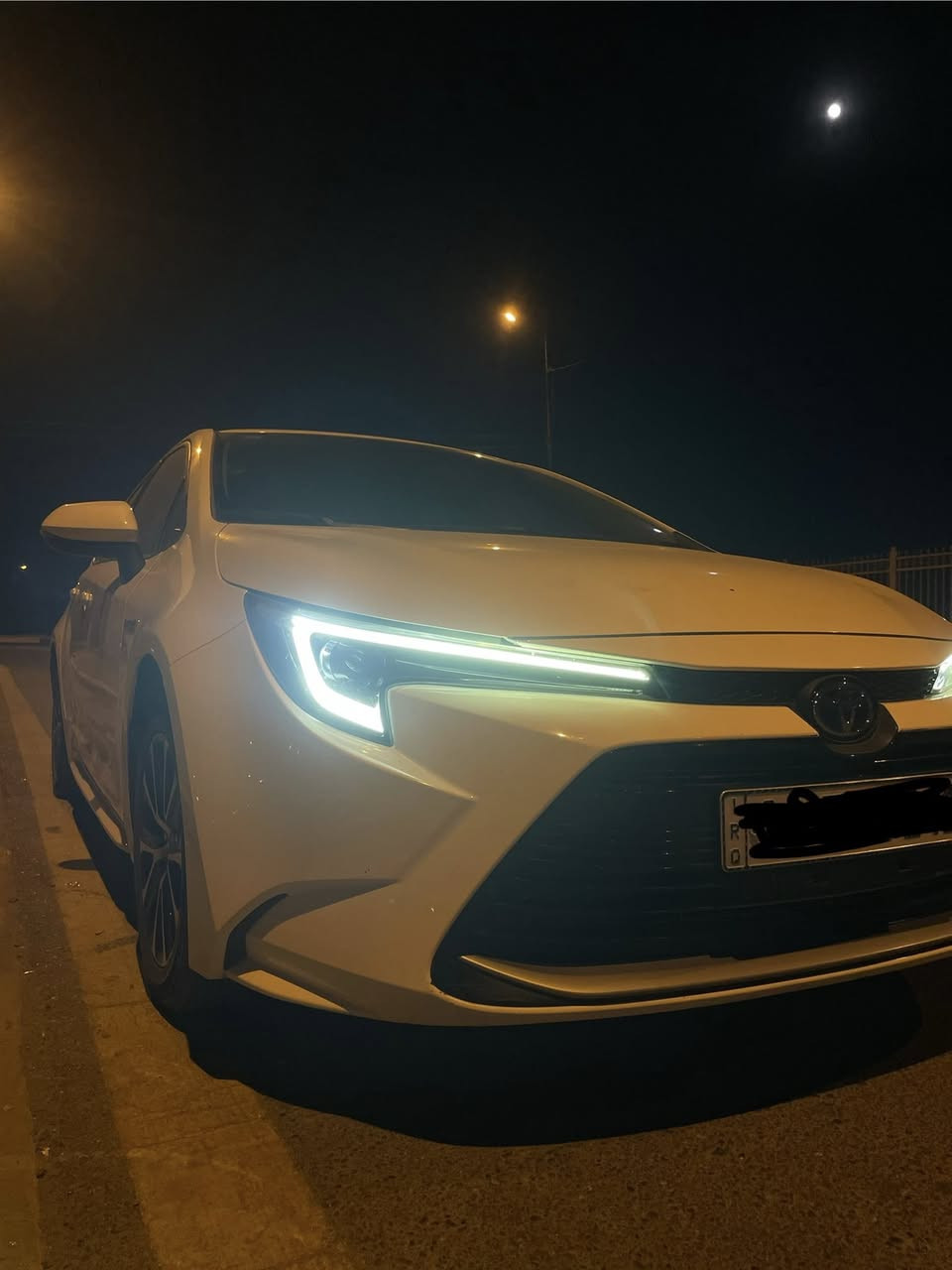 كورلا هايبرد23  ماشيه 100الف السياره كفاله عامه من الصبغ بيهه كم ملاحظه حيل بسيطه رقم بغداد فول مواصفات رادر تحديد مسار كامره خلفيه ابل كار بلي هاند بريك دگمه اوتو هولد السعر138وبيهه مجال ***********
