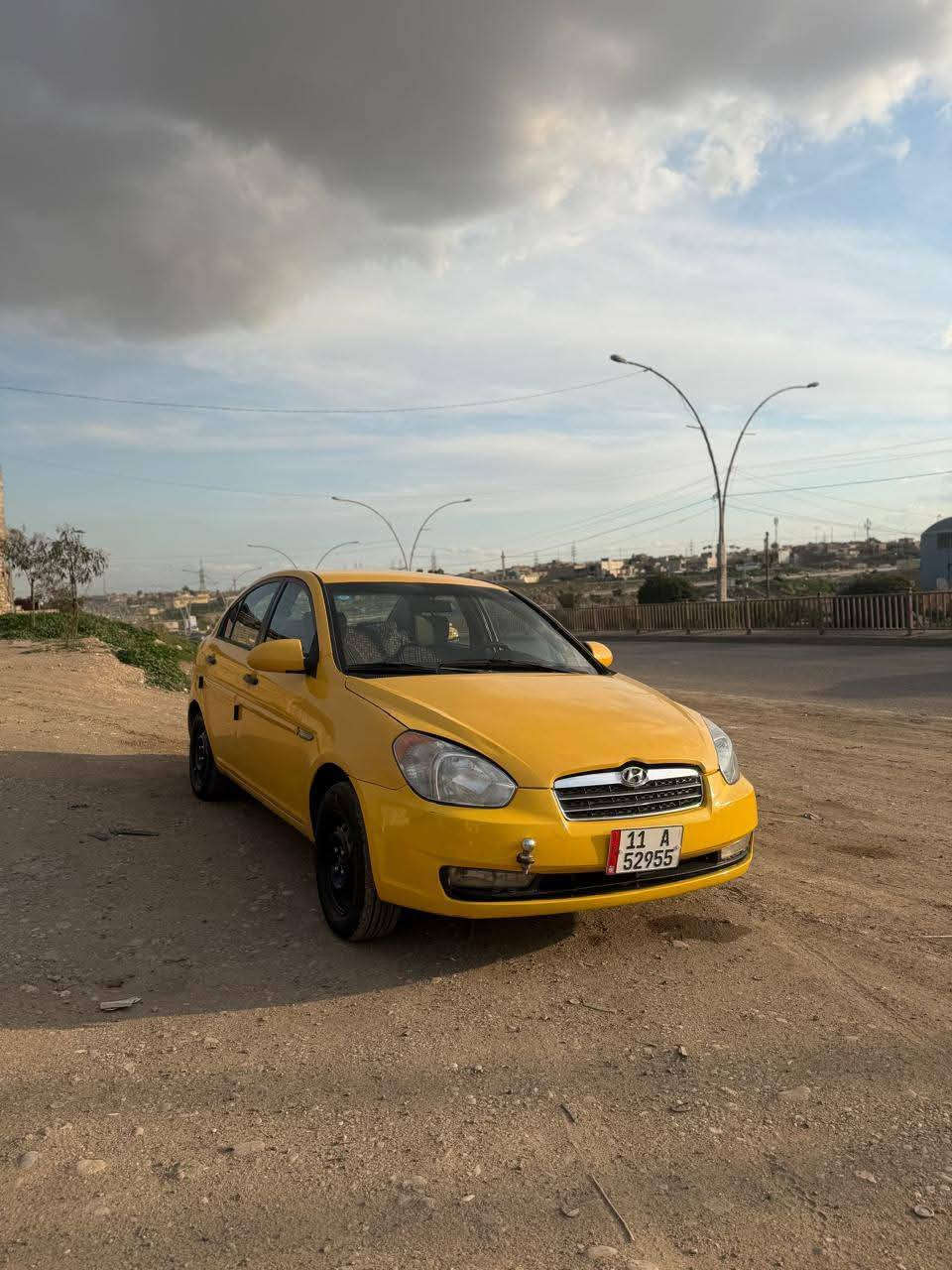 السلام عليكم 
اكسنت دبدواب
وارد امريكي 
موديل 2008
رقم بغداد الدولي 
محرك وكير شرط 
محرك 16 دوش تبريد تدفئه
هيئه وغرامات صفر كوبون اكتروني 
سياره ضررها جاملغ مبدل فقط بدون دواخل شرط  
شرط التحويل  
السعر 90$ وبيها مجل استفسار على الرقم ***********  ,,,,,,    *********** مكاني جانب الايمن موصل جديده
