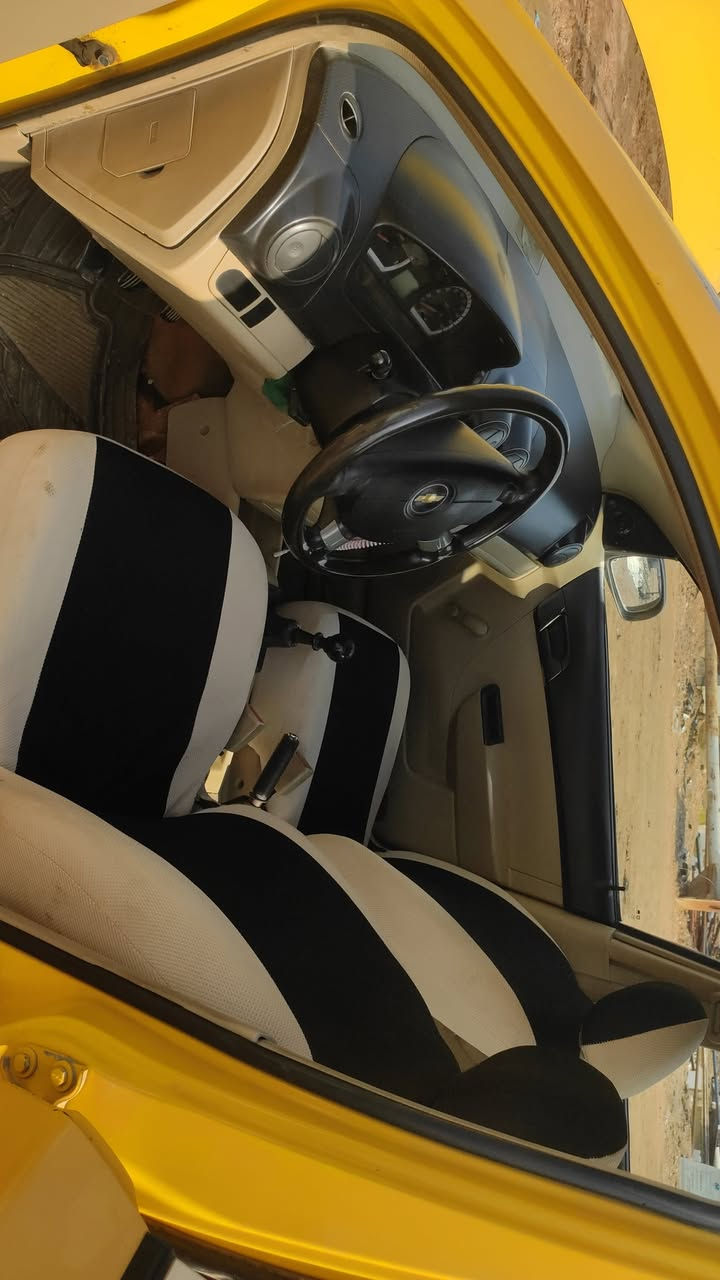 السلام عليكم افيو موديل 10 مفتوح 1400 سنويه 28 مشروع وطني مكان السياره السماوه السعر 46 بمجال حق الجيه حداديه 90% تخم تاير قبل اربعه ايام شديتهم فقط تبريد مو شغال ماكينه شرط***********
