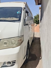 عندي هايكر موديل ٢٠١٥ سياره مكفوله كفاله عامه بيه اربع أصابع بل جنطه س...