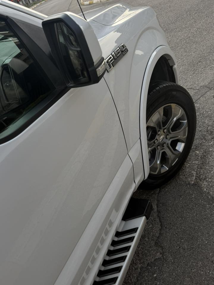 بسم الله الرحمن الرحيم 

 فورت  2019     F150    كينگ رنگ  كلين  تايتل  🖐️🖐️

سيارة مكفولة  كفالة  عامة  من  كلشى  ماشى  59 الف ميل

🔴  حجم محريك  V8   محريك   مرغوب  بدون فتح  🖐️
🔴 سيارة   جاهزة  من كلشى  گير و محريك و كهربائى 🖐️

🔴  مواسفات
{ بانوراما - تشغيل عن بعود - كوشنات تبريد و تدفية
- داخل شمشى - 5 كاميرا - ڤوليوم - سكليتر كهربائى - بعد }

🔴  سعر    -      258  💵
🔴  مكان  -     سليمانية  🌇
🔴  تلفون  -    ***********  ☎️
🔴🔴🔴🔴🔴🔴🔴🔴🔴🔴🔴🔴🔴🔴🔴🔴🔴
