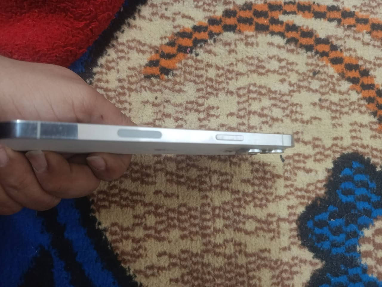 سلام عليكم 12برو ماكس مبدل شاشه فيس ايدي واكف 
بطاريه88
ذاكره 128
رقم ***********
عنوان مدينه الصدر قطاع38
سعر 325
