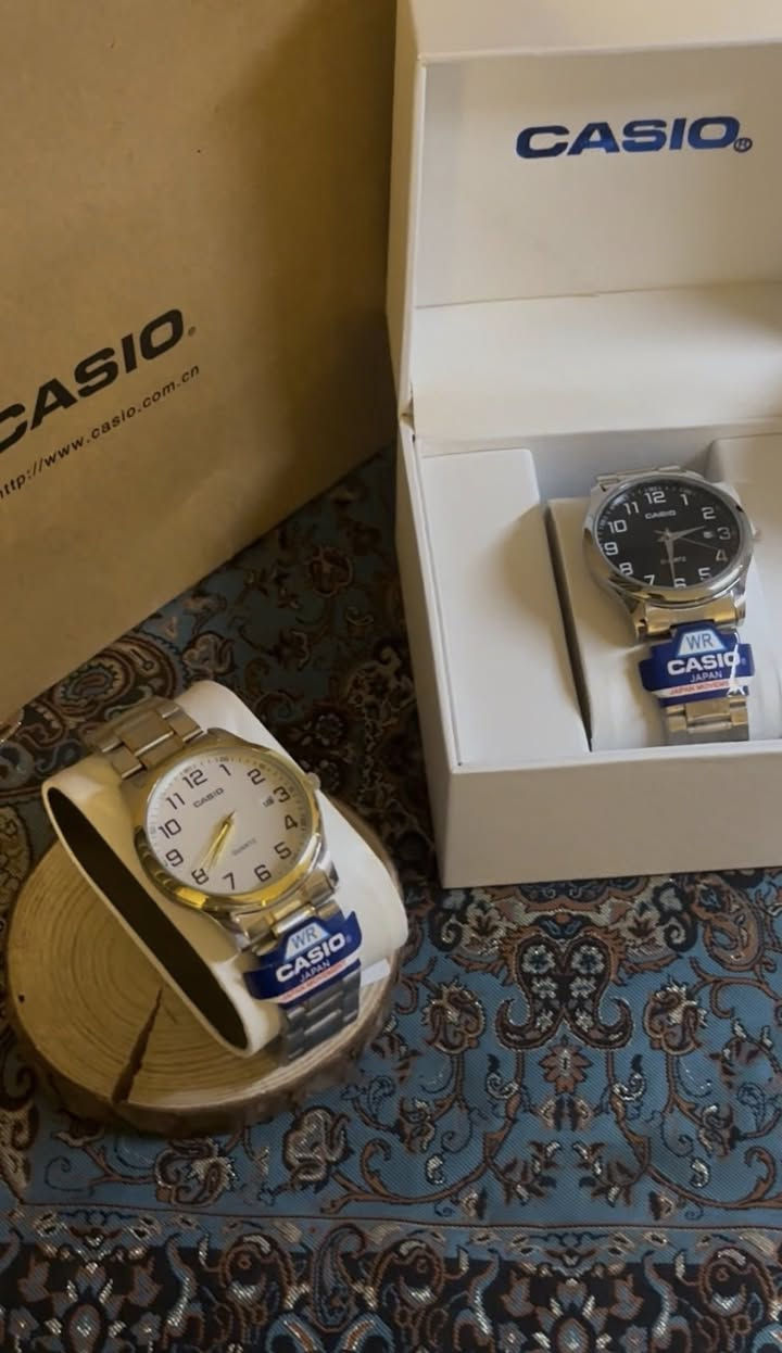 ساعة مِن CASIO
ماستر كوالتي شرط الفحص 
منفذ تاريخ شهري 
مكينة كوارتز
الساعة بالكامل ستانلس ستيل 
ضد الخدش 
ضد الماء والغبار بمقاومة 3ATM 
مع كامل الملحقات 

السعر ٣٥ الف مع التوصيل


**إذا كنت صاحب هذا الإعلان وتريد حذفه لأي سبب، رجاءا أرسل رسالة إلى الدعم الفني**