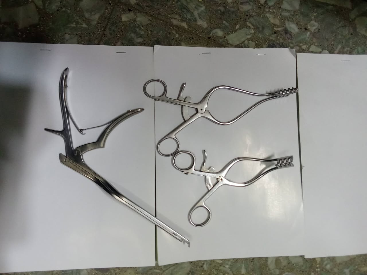 السلام عليكم وجبه من الالات الجراحيه انواع الاسعار مناسبه للاستفسار على رقم الواتساب
‏‪0771 578 6938‬‏

