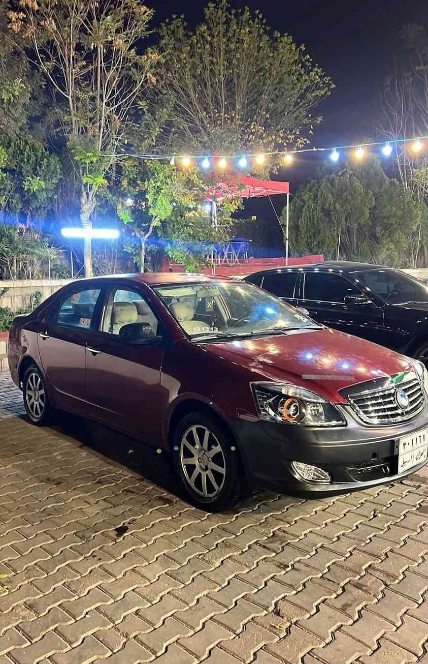 السلام عليكم
جيلي موبل موديل 2013 
كير عادي
مصبوغة صبغ عام للجمالية فقط 
محرك وكير بلادي 
تخم تايرات جديد حدادية عامة 90%
السعر 43$ وبيها مجال 
مكاني بغداد - بسماية 
*********** 
غير متواجد على الفيس بوك
