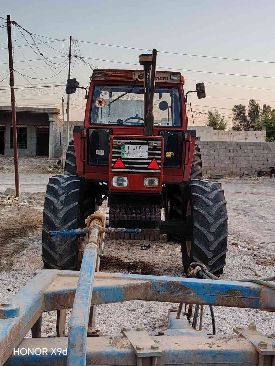 سلام عليكم للبيع مكينه 115نضيفه مكينه بيه بخار ما مفتوحه شركه مكان ناصريه  نتصال عل رقم ***********
