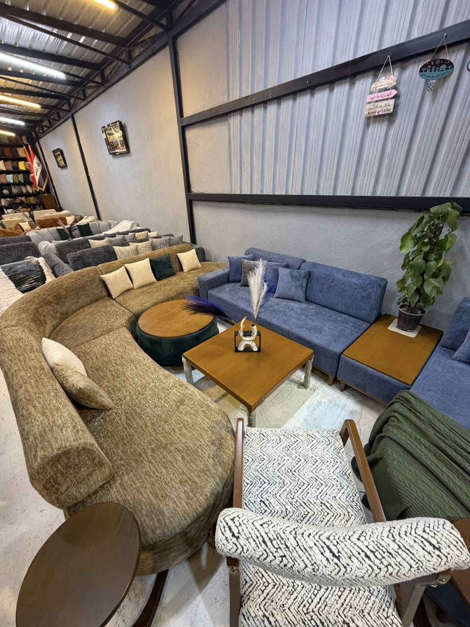 للحجز والتوصيل
***********
***********
