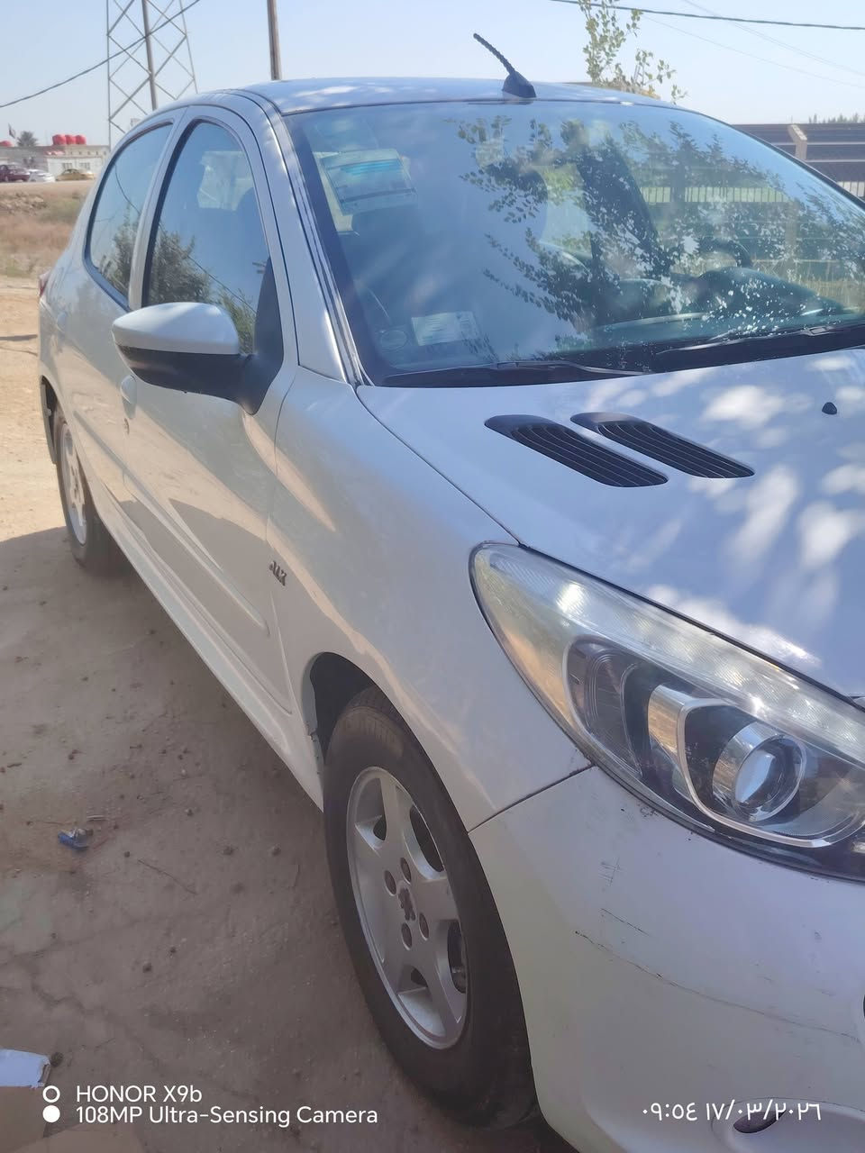 السلام عليكم //سياره للبيع بيجو ايراني موديل 2017سياره جاهزه مكينه 1600 كير اوتوماتيك سياره بسمنه مداور ثاني يوم رقم قادسيه انكليزي سياره جاهزه مكينه وكير وحداديه خير من الله ماشه 136اصل سياره على وضع الشركه السعر 60 وبيه مجال تصال برقم *********** مكان السياره دوانيه
