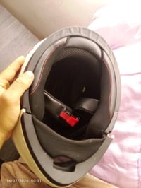 خوذه اصليه جنطه دلفري دراجه شحن بدون باتريات  الخوذه سعره25 البوكس دلف...
