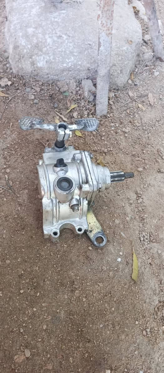 السلام عليكم للبيع شرط النظافه ختم واحد جبريل *********** سعر مناسب جدا
