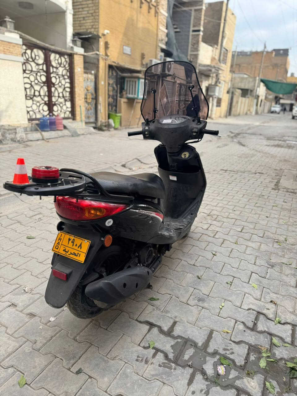 السلام عليكم دراجه بغبغاء نوزل خطين مكينه برغي واحد مامفتوح جيب وياك فيتر يفحص دراجه  لوك وبيه زوج تايرات جدد جامه سبايدر البلادي موجود مكاني بغداد الحريه الرقم ***********
