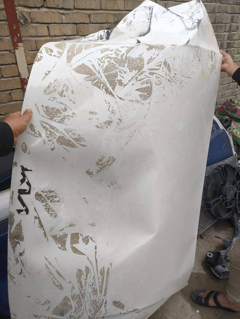 بنيد كي فور موديل 25 ابيض صدفي قيم وخذ ***********
