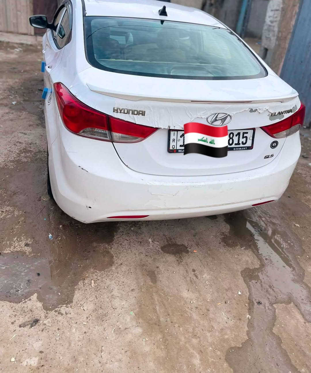 سلام عليكم النتره موديل 13لبيع سياره بيه صبغ صفحه كامله بدون دواخل سعر 95 وبيه مجال  كير ومكينه شرط حداديه جديده ***********
