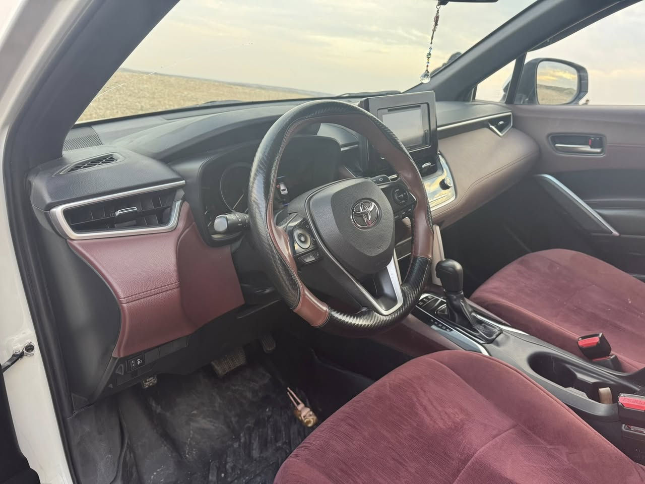 كورلا كروس خليجي ساس ماشيه ٦٦ الف ***********
