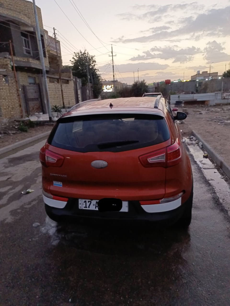 سلام عليكم كيه سبورتج خليجي موديل 2014 بسمي مداور ثاني يوم بيه ضربه خفيف مقده البنيد بدون دواخل   مكينه كير حداديه تبريد كهربأيات كله جاهزه رقم مميز  طخم تاير  جاهزه سياره سعر 133 وبيه مجال للشراي مكان ناصريه مركز تصال ‏‪***********‬‏
