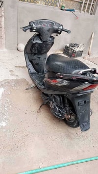 ماكس ثعلب • ما بيه نقوص • مدينة الصدر