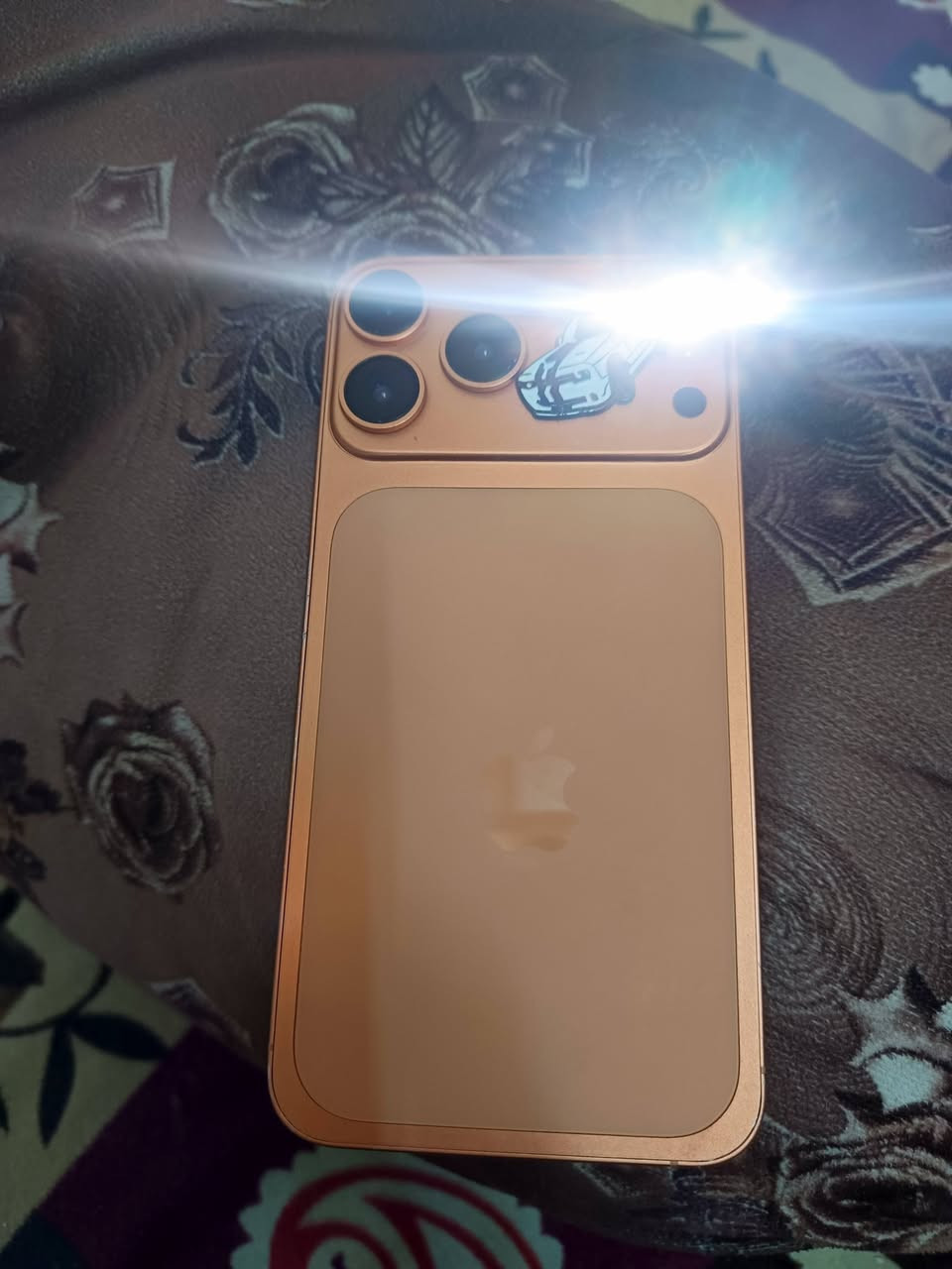 ايفون x max محور ١٧ برو ماكس شاصي كامل ذاكرة ٢٥٦ بطارية ١٠٠ جهاز مكفول مبدل فقط بطارية  بي خلل بالكامرة بس مابي اي عيب شاشة بلادي جهاز مضمون ومعروض بسعر جف تراب ابيع سعر قفل ١٩٠ الف من اخر إذا مو شراي لا تتخابر أو تراسل عنواني مصلى وموجودة خدمة توصيل *********** وتساب وخط
