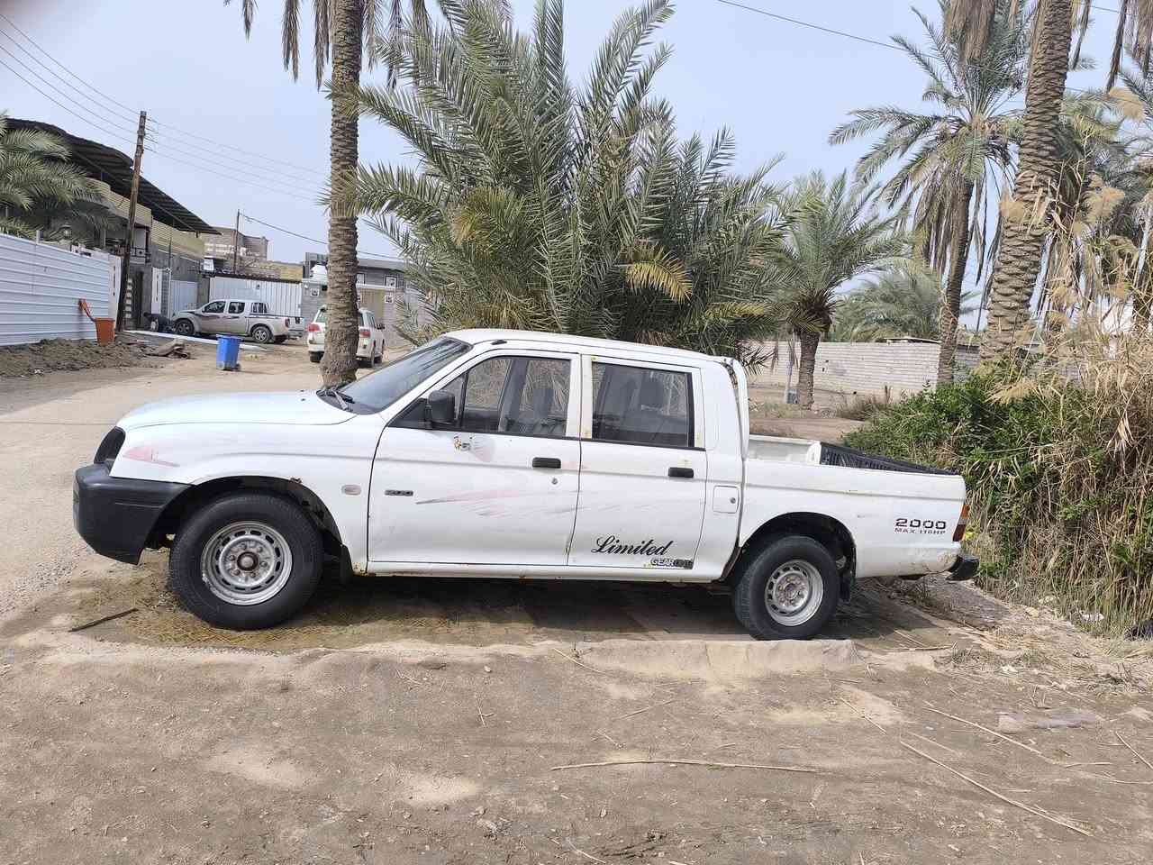 السلام عليكم بيك اب مستوبيشي  للبيع موديل2002 سنوية لل30  رقم بصرة تحويل ثاني يوم  السيارة بلادية محرك وكير خير من الله السيارة جاهز طك سويج وين ميعجبك اطلع السعر 60 وبيها مجال بسيط  مكان السيارة البصرة المدينة  بني منصورر
***********
