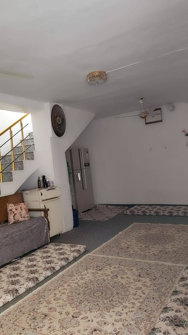 بيت نون للبيع الفرع المقابيل الكنيسه السعر خاص رقم الهاتف ***********
