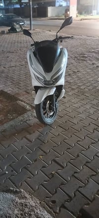 بي سي اكس جيل ثالث محرك مكفول كفاله عامه ماشيه ٢٧ الف السعر ١٤ وبيه مج...