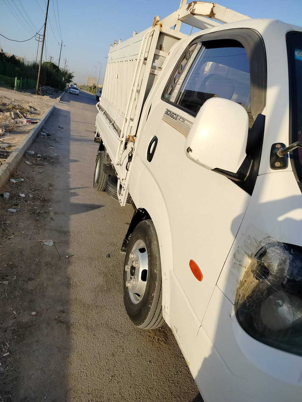 سلام عليكم عارض سيارة للبيع كيا بنكو فحل مسكر مجول موديل 2014 وارد اردني محور تيارات سيارة كلش نضيفه كلشي شغال بيه تبريد حساسات عارضه 130 و بيه مجال مكان ناصريه مركز رقم ***********
