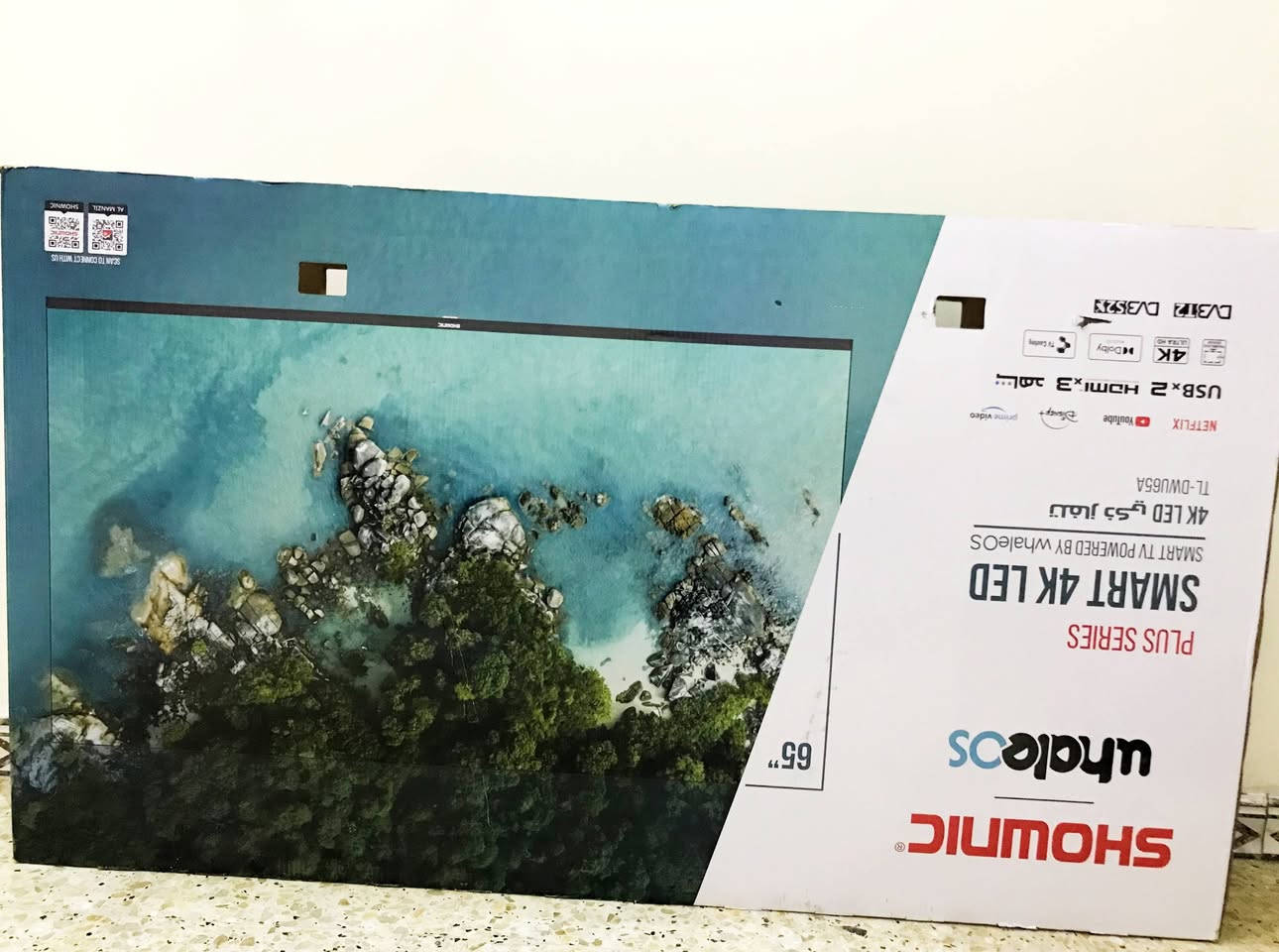 تلفزيون حجم SHOWNIC 65  ذكية Smart 4K موديل TL-DWU65A، استعمال  شهرين فقط نظيف جداً وخالي من الأعطال، ويا الريموت والكارتون الأصلي، جميع المنافذ والتطبيقات شغالة 100% السعر 450 ، بغداد الشعب ***********
