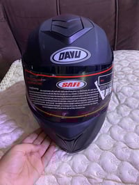 خوذة السعر 60 مع التوصيل  للحجز مراسلة الصفحة او واتساب 07877040007