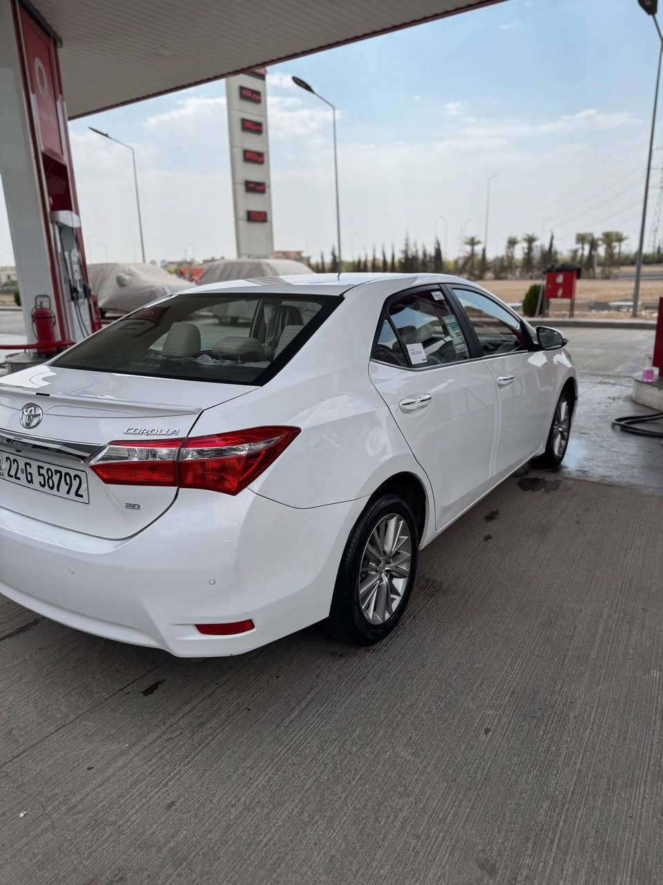 کرۆلە ٢٠١٥  فول مواسەفات هەموو شتێکی نوێیە 
یەك  چاملغی هەیە مەکینە گێر بە شەرت 
تایە نوێ ئاوێنە شەفت حساس تعدیل سورحە بەسمە 
سلایت   
رەقەم ***********
نرخ ١٥٥$ أربيل, العراق
