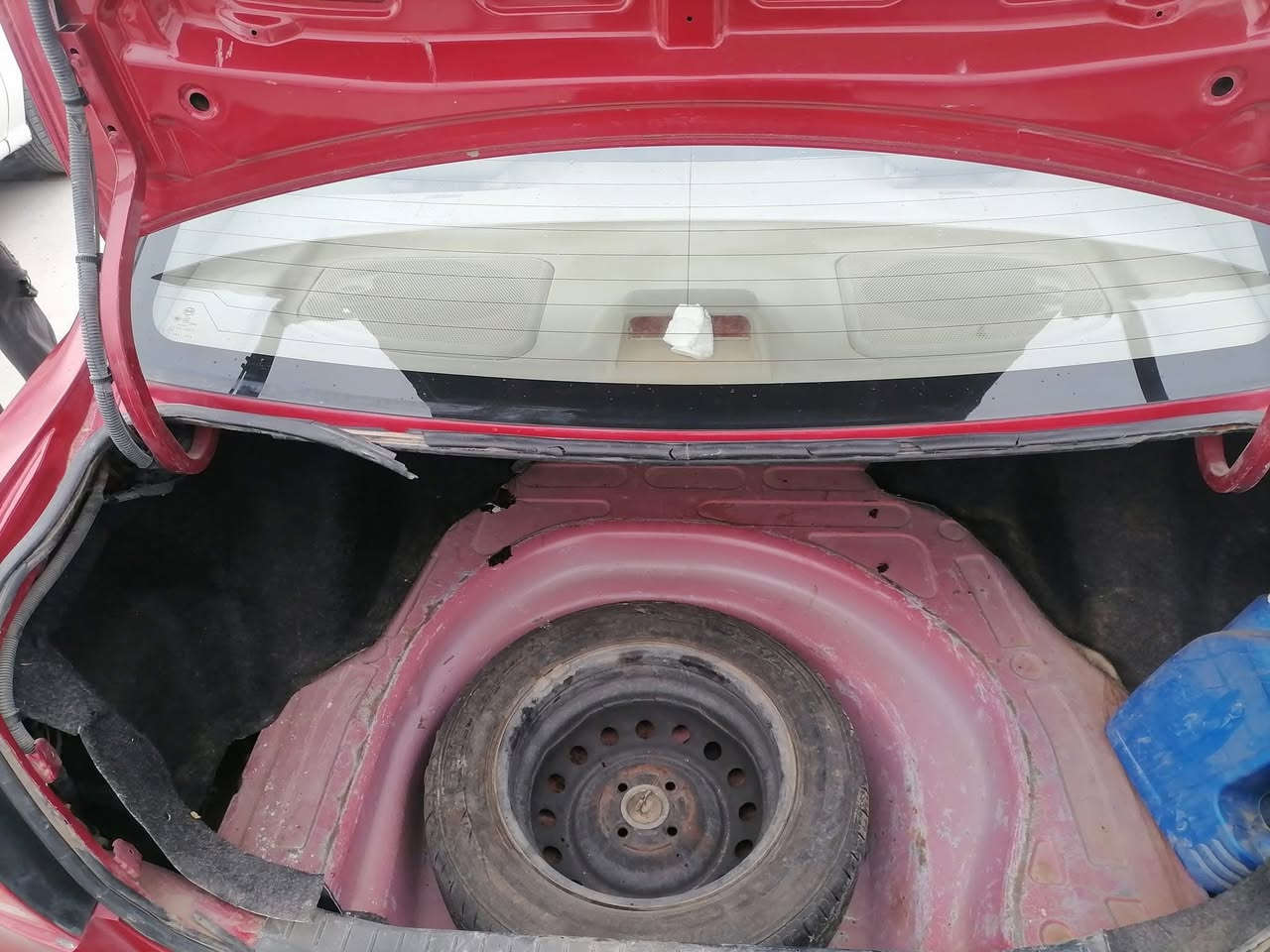 السلام عليكم بي وايدي 13كير مكينه كفاله بدون ضربه ولا صبخ تخم تاير جديد حداديه جديده عنوان بغداد الأمين *********** السعر ٤٦وبيهه مجال بسيط
