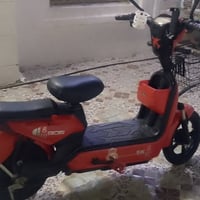 دراجة كهربائية • حجم ١٤ • شحن