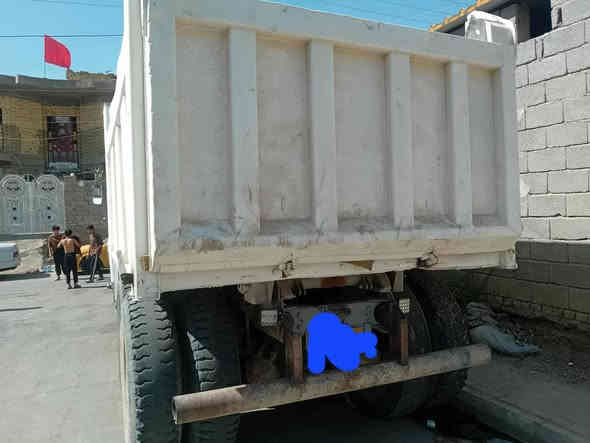 السلام عليكم فالفو موديل 81 للبيع سياره جاهزه للعمل السعر 13 وبيها مجال اي استفسار اتصار على هاذه الرقم ***********
