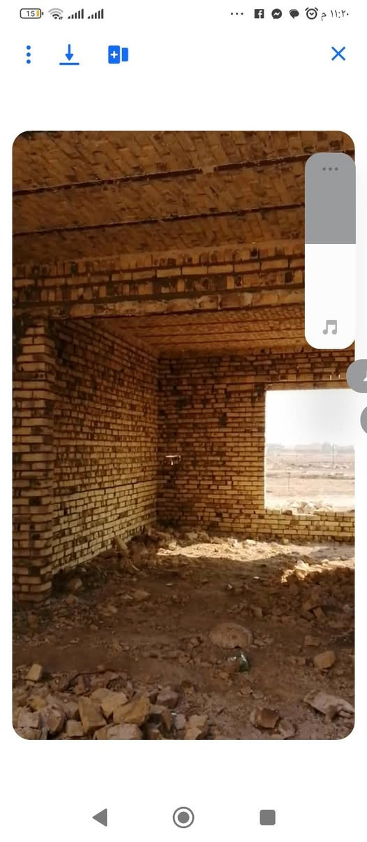 السلام عليكم للبيع بيت هيكل بلمجمع بنزلت سيد ثابت الياسري حي منصور ع المساحه 120 متر كل الخدمات موجوده تبليط كهرباء ومياه *********** بي واتساب
