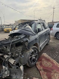 البيع لاندكروز موديل 2017 على حادثه سابقن مكفوله سياره رقم سلمانيه ماش...