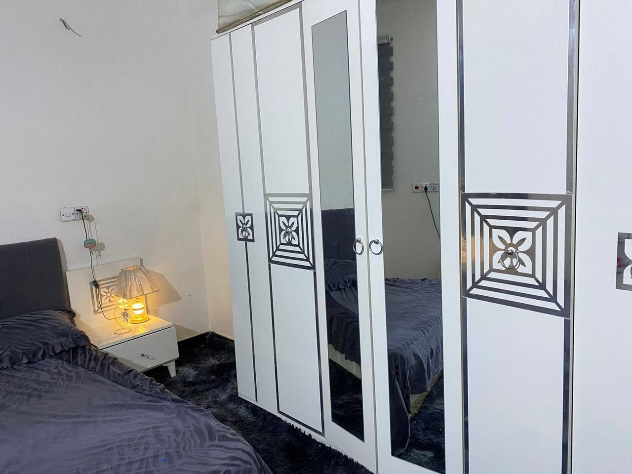 السلام عليكم غرفه لبيع السعر 450 او بيها مجال نضيفه الستفسار خاص مكان الزعفرانيه


**إذا كنت صاحب هذا الإعلان وتريد حذفه لأي سبب، رجاءا أرسل رسالة إلى الدعم الفني**