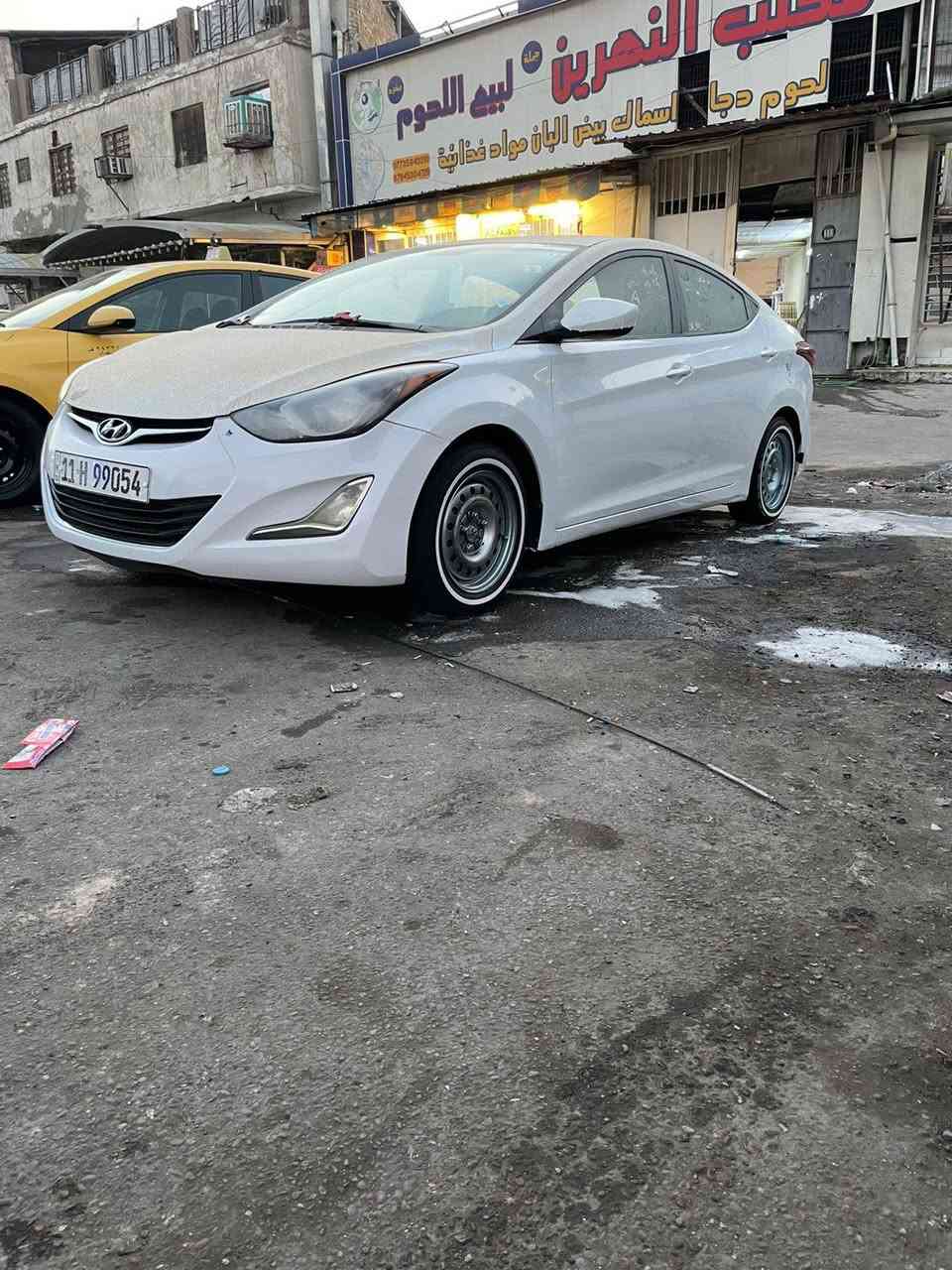 السلام عليكم النترا موديل 15 للبيع وارد امريكي حادثه باب عكس سايق بدون دواخل  بيه تلحيضات بسيطه السياره جاهزه من كلشي مواصفات عاديه  شراي يتصل  رقمي للتواصل ***********
