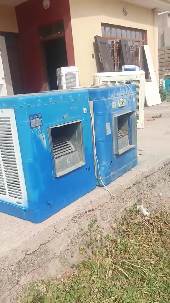 مبردات للبيع متوفر حجم واحد ونص 2 ونص 4 ونص نوعيه سولان أسعار من 75 لي 150 حسب الحجم عنوان
سهل نينوى قريه ابو جربوعه 
ع طريق بعشيقه 
وره حي صدام ب ربع ساعه الاستفسار عل خاص
مبردات للبيع متوفر حجم واحد ونص 2 ونص 4 ونص نوعيه سولان أسعار من 75 لي 150 حسب الحجم عنوان


**إذا كنت صاحب هذا الإعلان وتريد حذفه لأي سبب، رجاءا أرسل رسالة إلى الدعم الفني**