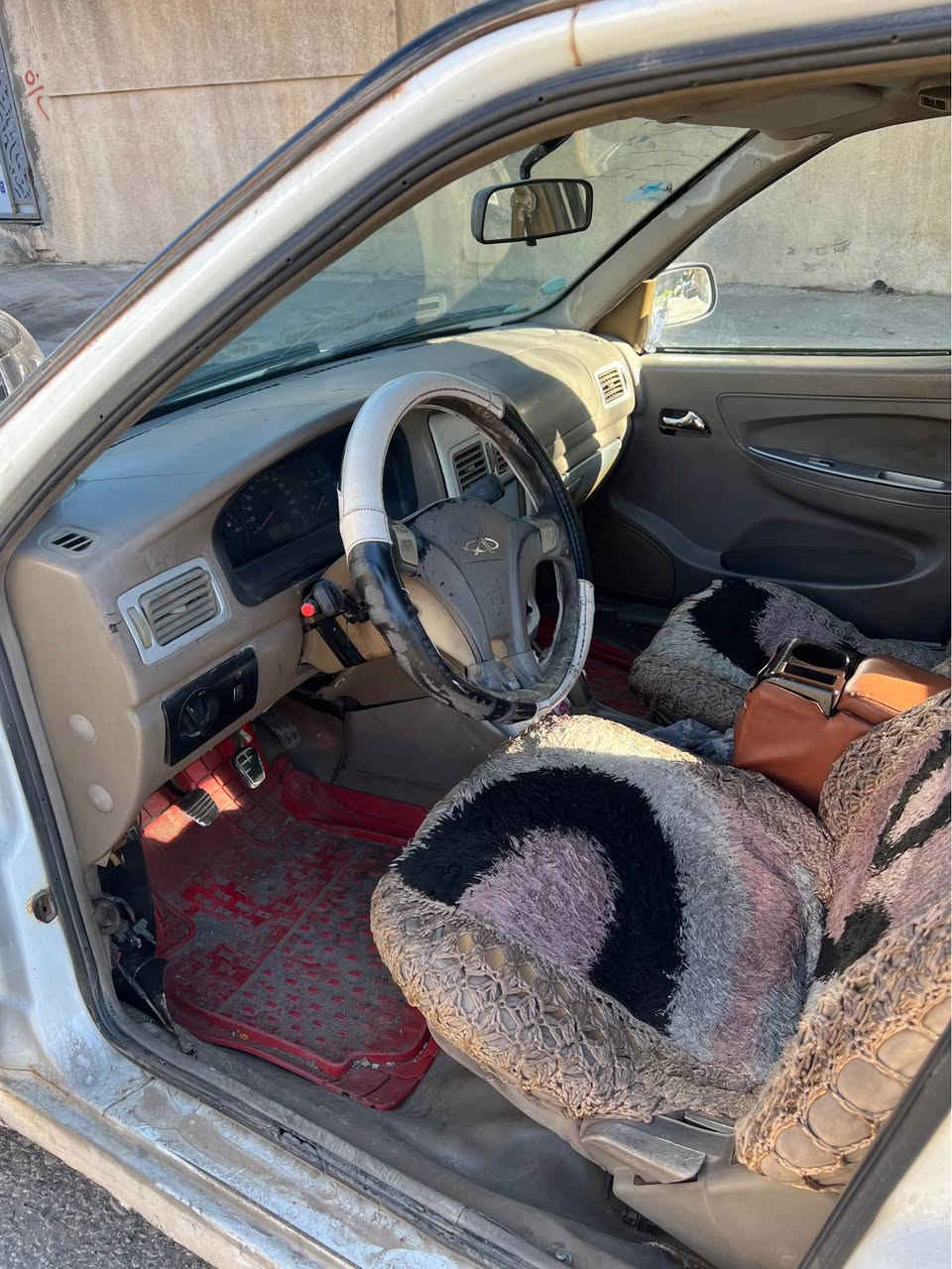 شيري كوين موديل 2010 رقمها القادسيه مشروع وطني كابون بانزين جديد بيها مكينتها بيها خيط تبخير تبريد شغال شرط الوكاله والتحويل سعرها 20 ورقه وبيها مجال قليل للاستفسار *********** بي واتس موصل, نينوى
